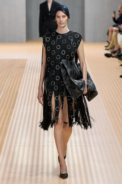 Look 46